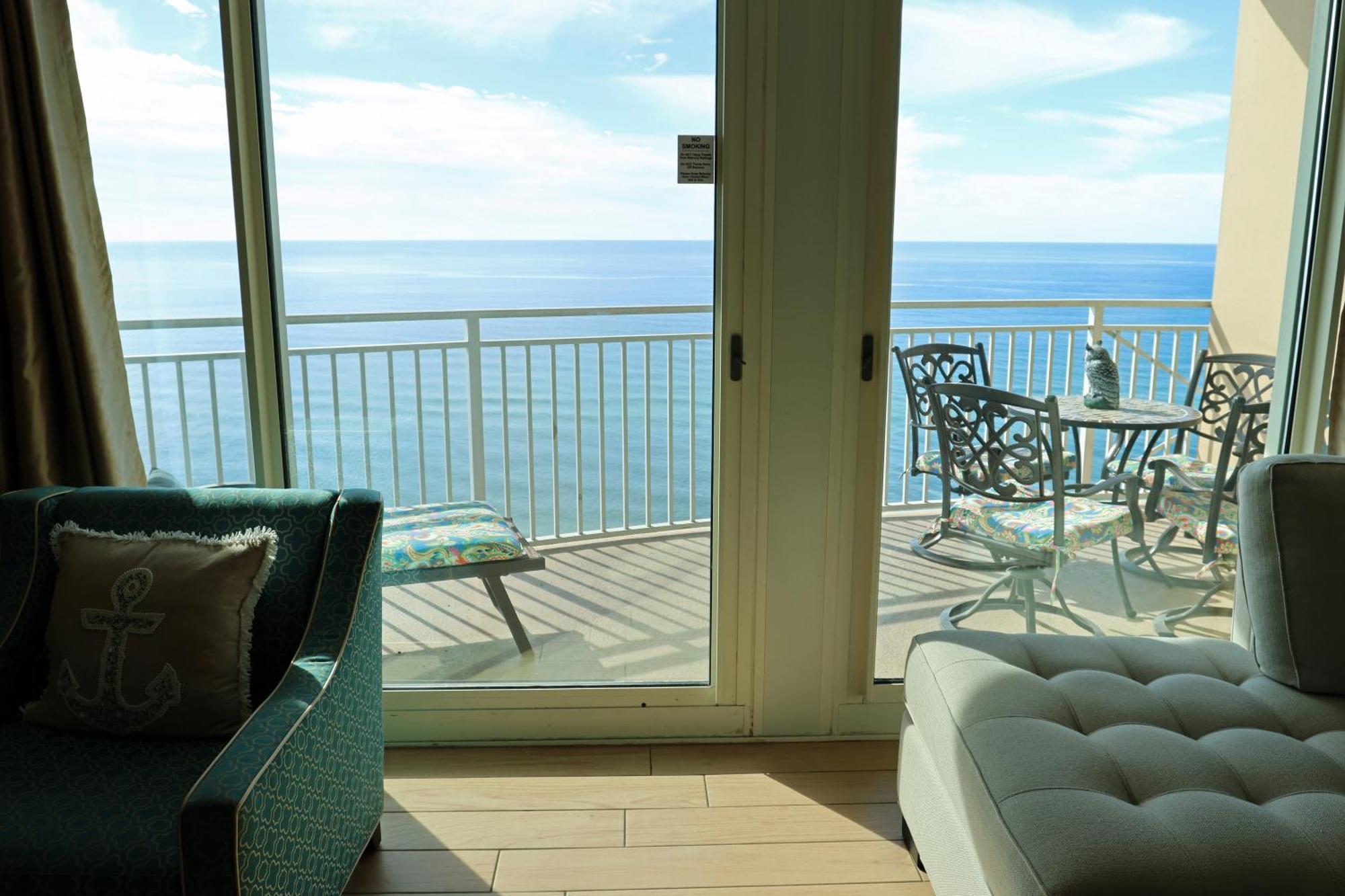 Aqua 1504 Beachfront Condo With Free Beach Chairs Panama City Beach Esterno foto