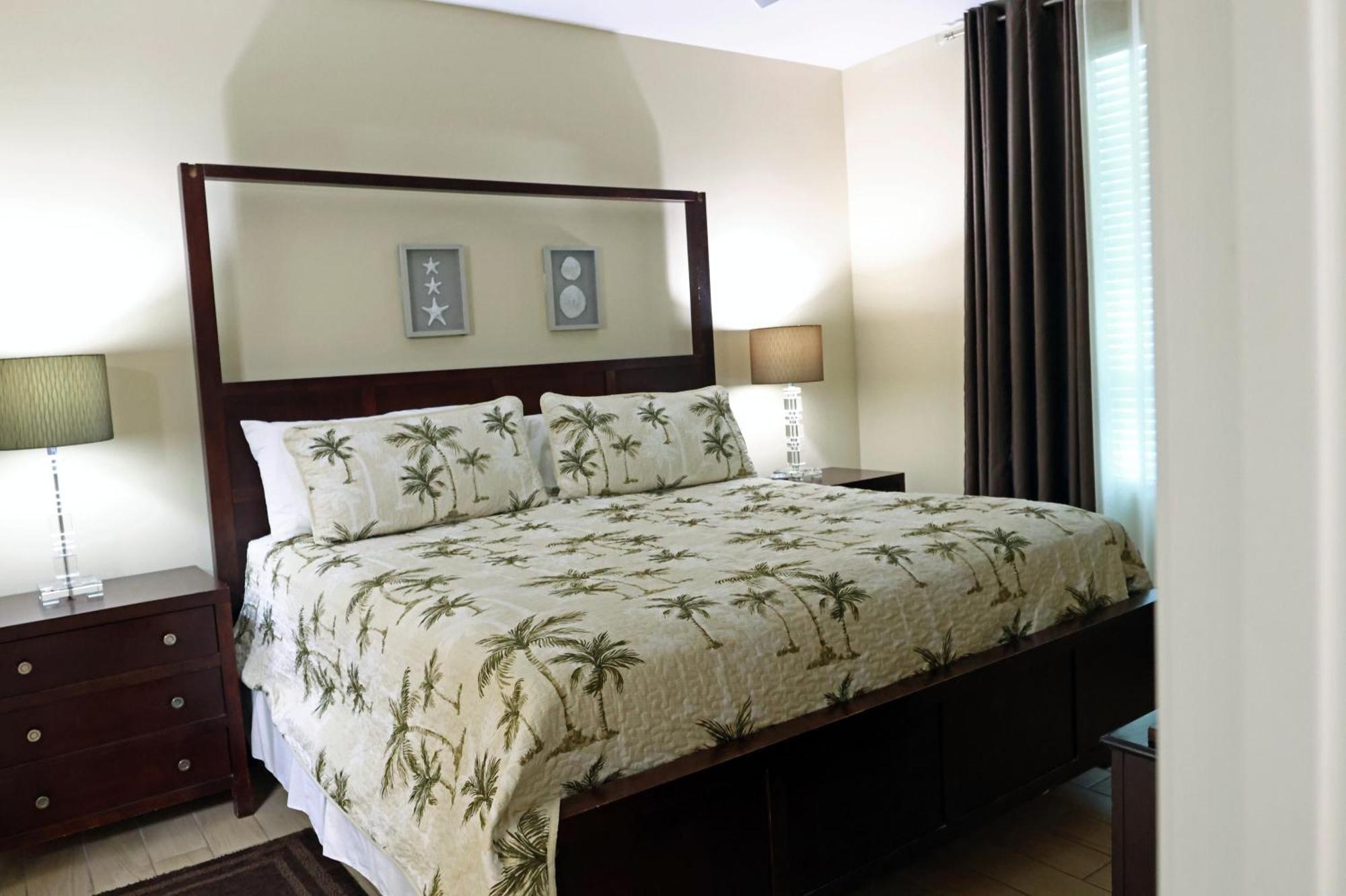 Aqua 1504 Beachfront Condo With Free Beach Chairs Panama City Beach Esterno foto