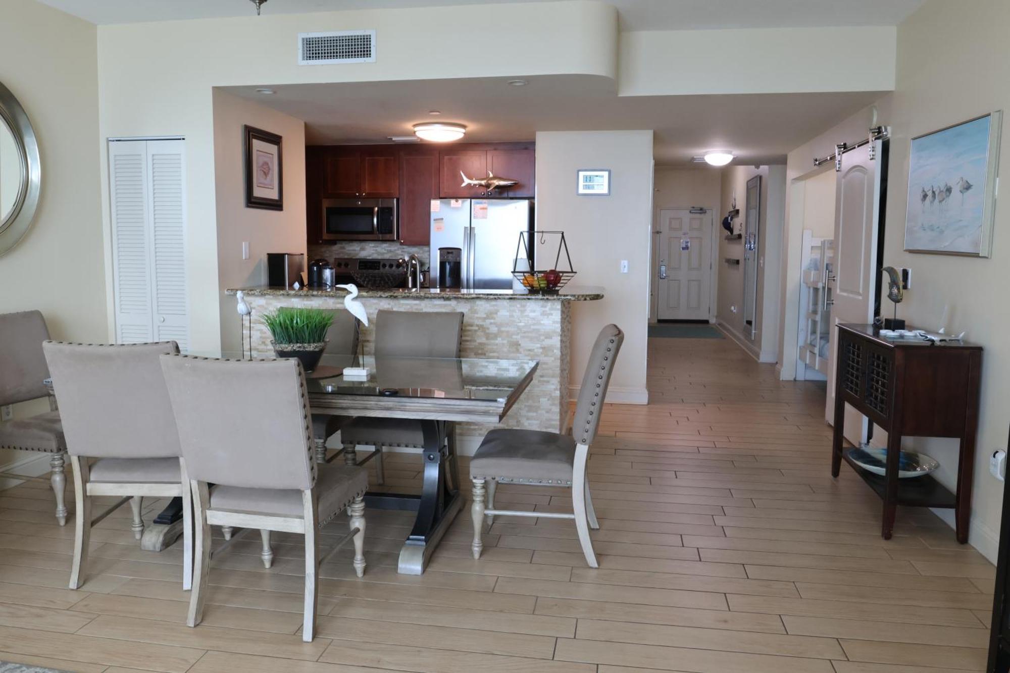 Aqua 1504 Beachfront Condo With Free Beach Chairs Panama City Beach Esterno foto