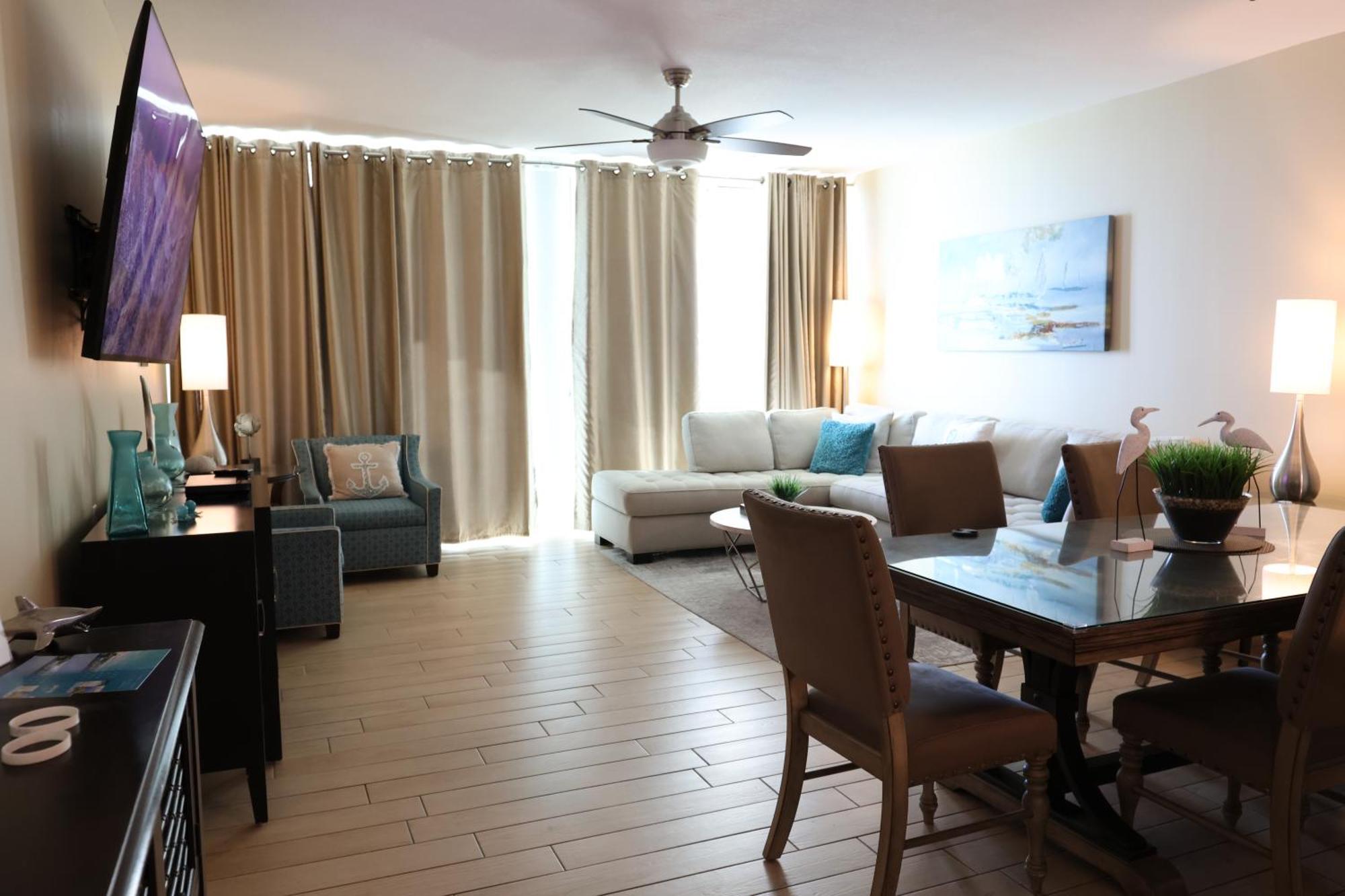 Aqua 1504 Beachfront Condo With Free Beach Chairs Panama City Beach Esterno foto