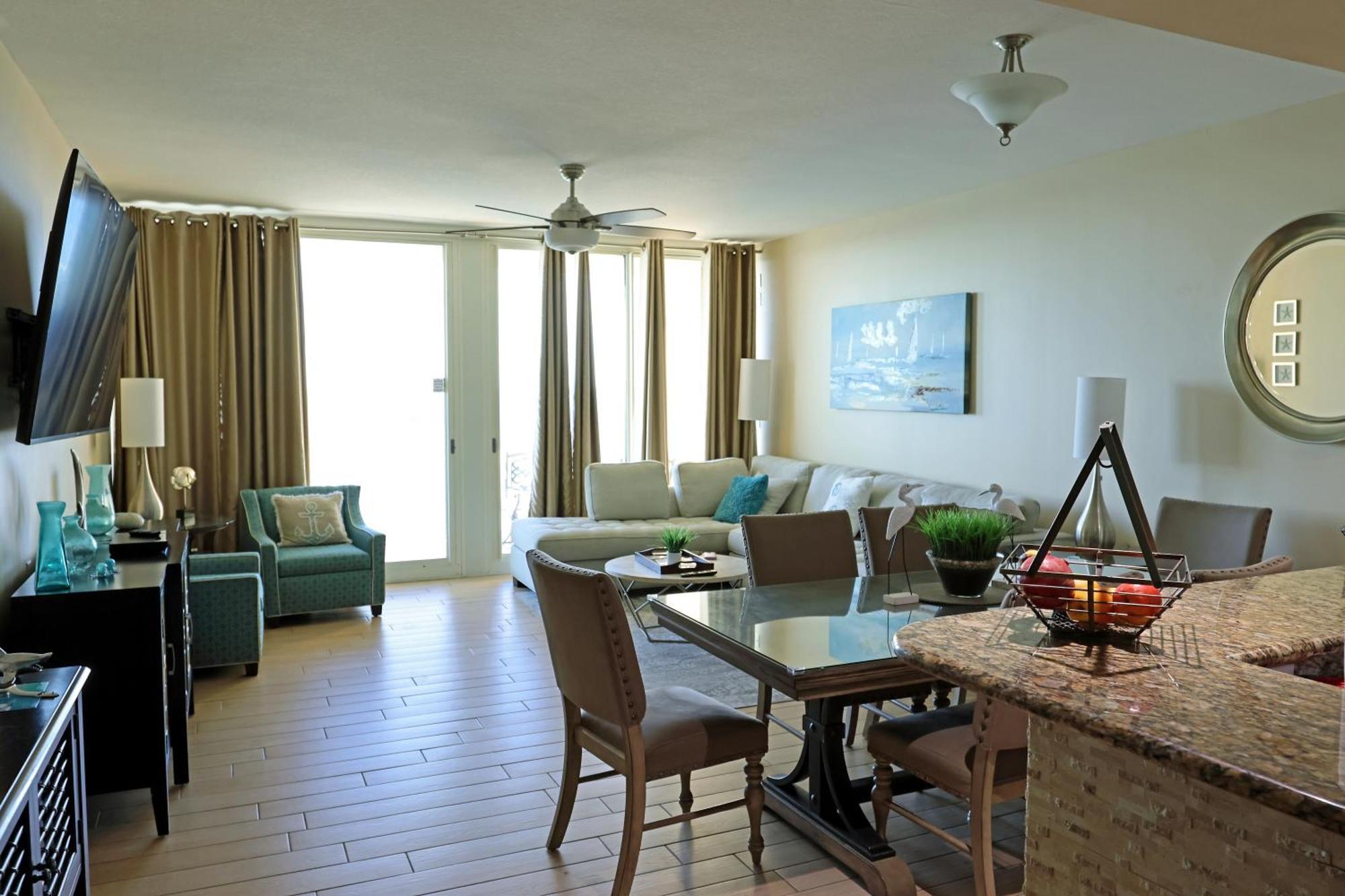Aqua 1504 Beachfront Condo With Free Beach Chairs Panama City Beach Esterno foto