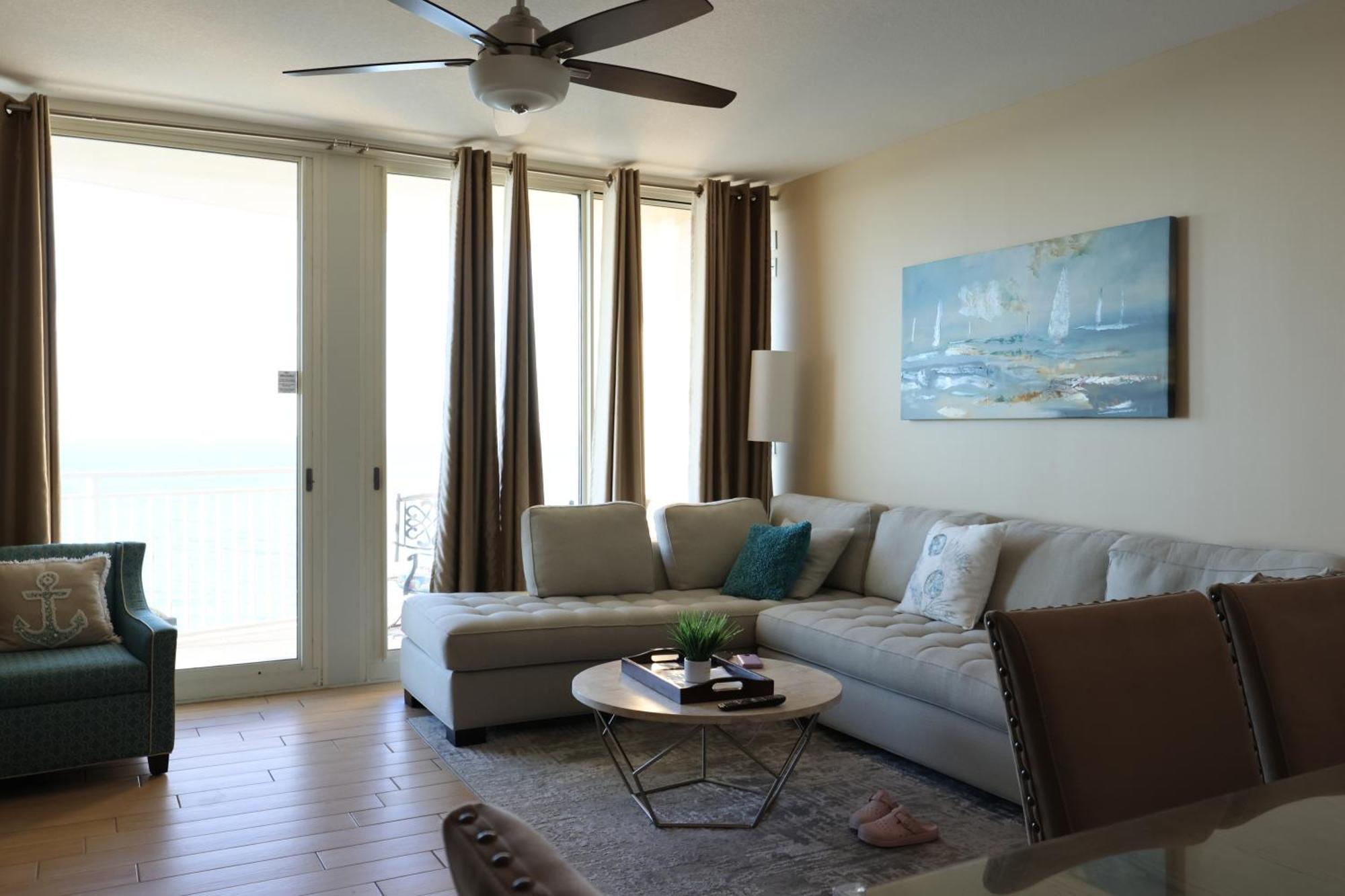 Aqua 1504 Beachfront Condo With Free Beach Chairs Panama City Beach Esterno foto